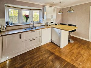 Photo 14- click for photo gallery